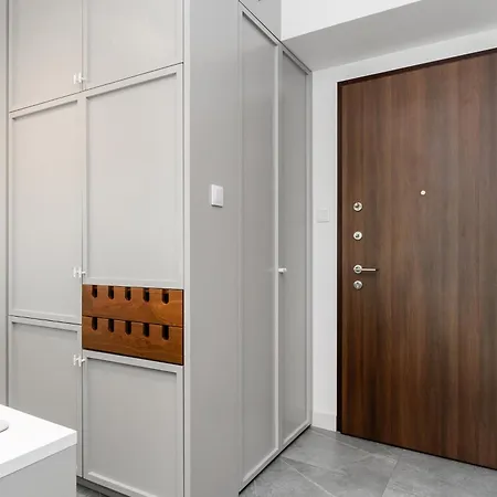 Premium Apartments With Free Parking & Balcony Mennica Residence Warsaw Exterior photo