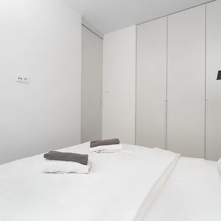 Premium Apartments With Free Parking & Balcony Mennica Residence Warsaw Exterior photo